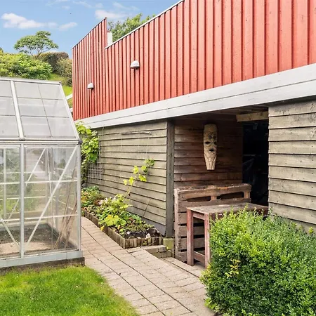 Gesine - 50m To The Fjord By Interhome Feriehus