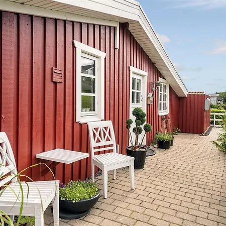 Holiday home Gesine - 50m To The Fjord By Interhome Borkop