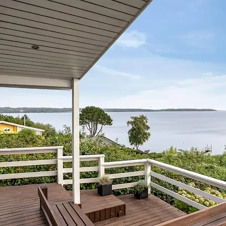 Gesine - 50m To The Fjord By Interhome Feriehus