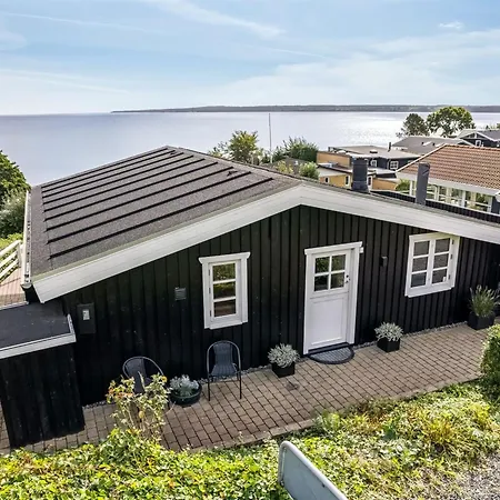 Gesine - 50m To The Fjord By Interhome Feriehus