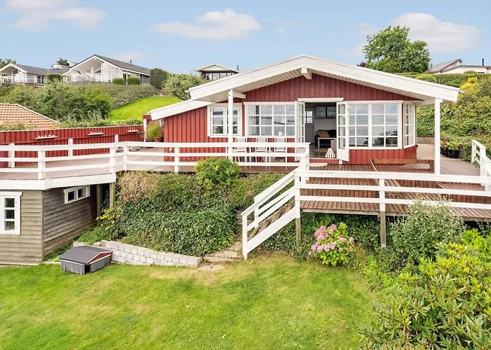 Gesine - 50m To The Fjord By Interhome Borkop